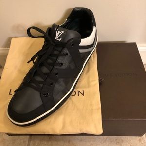 LV low top sneaker